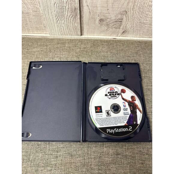 EA Sports NBA Live 2004 PlayStation 2 Game - Picture 3 of 3